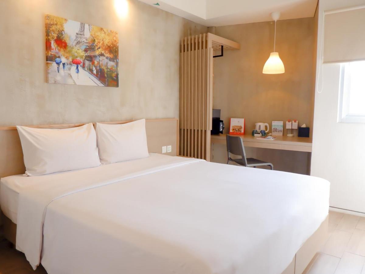Hotel Swiss-Belexpress Cilegon Zewnętrze zdjęcie