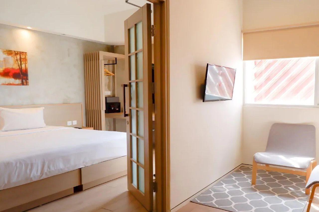 Hotel Swiss-Belexpress Cilegon Zewnętrze zdjęcie